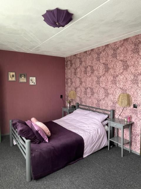 Bed And Breakfast Devijfbees Барендрехт Екстериор снимка