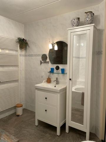Bed And Breakfast Devijfbees Барендрехт Екстериор снимка